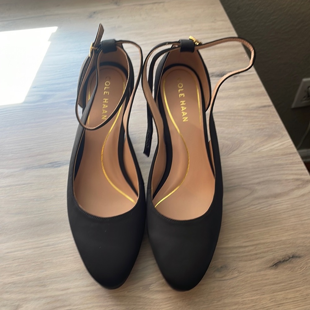 Black Coke Haan Black Wedge Heels Size 8